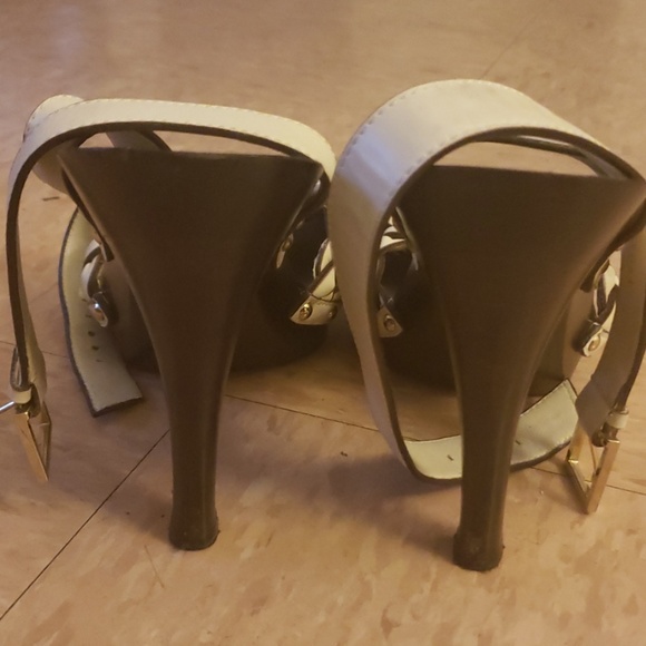 Gucci Sandals - Picture 6 of 6